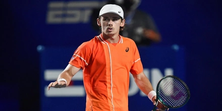 DeMinaur.jpg