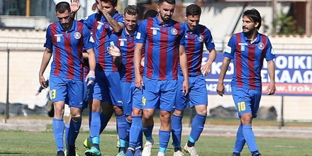 Με νέο προπονητή η Κέρκυρα, απουσίες στην άμυνα για την Μαν. Γιουν, ντέρμπι μίσους στην Ανδαλουσία