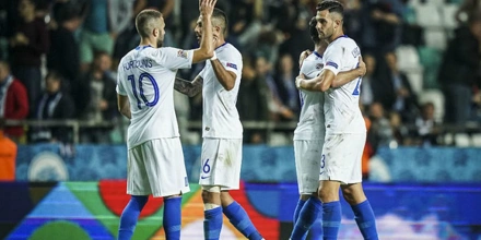 Με παράδοση η Ελλάδα